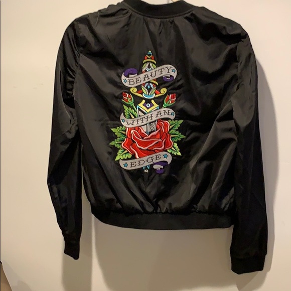 Urban Decay Bomber Jacket Beauty with an Edge - Picture 7 of 16